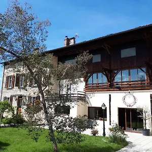  Bed & Breakfast Chambres D'hotes La Noyeraie Francia